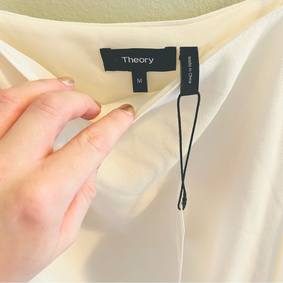 Theory Petteri-Rosina Crepe Draped Ivory Top Womens Size Medium Cream White - Picture 4 of 11